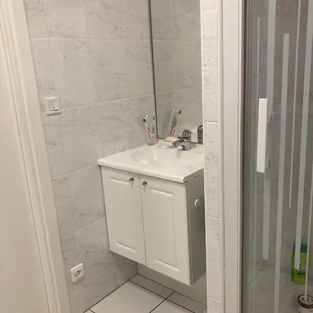 Apartment Bord De Saint-Raphael (Var)